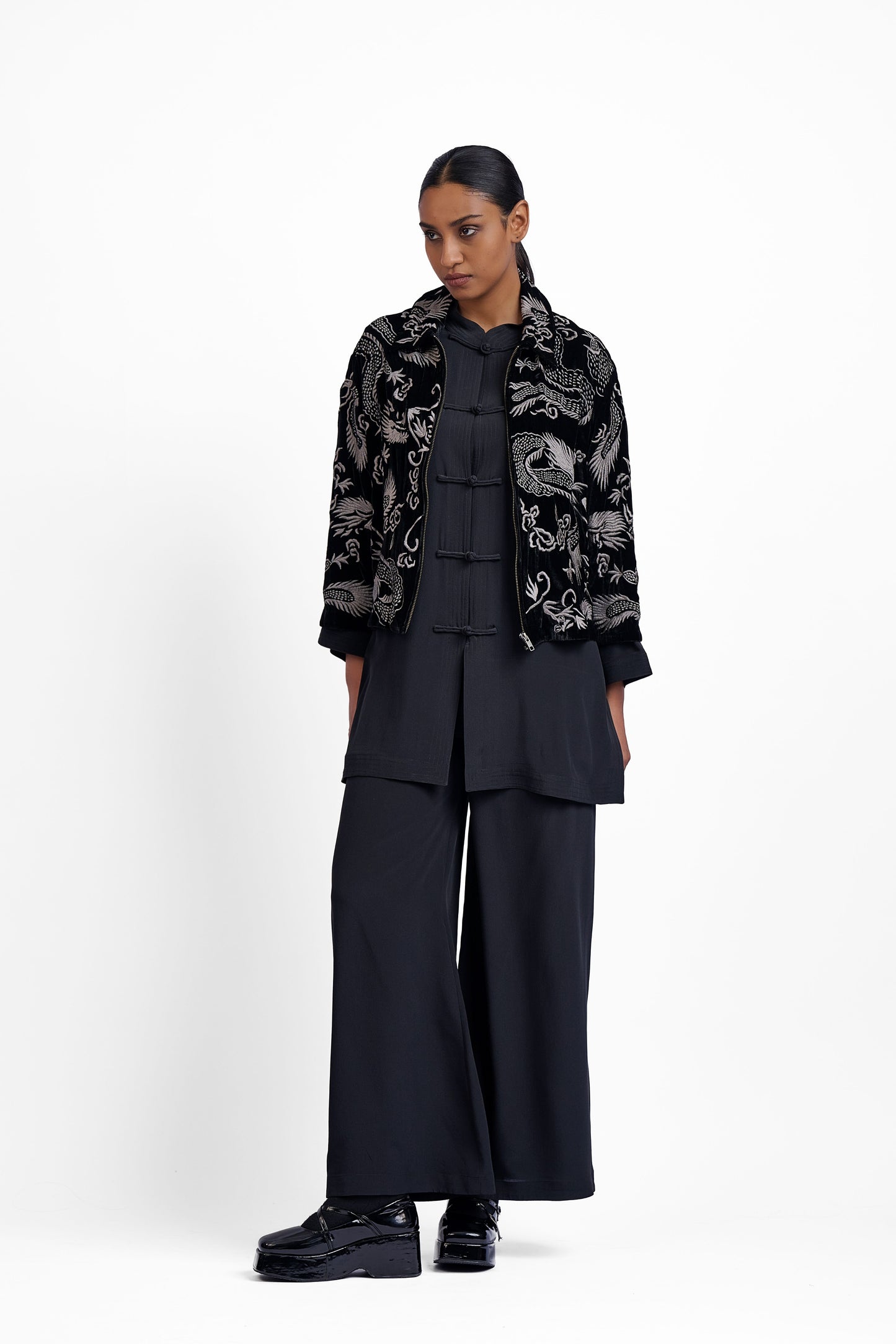 Black Solid Silk Crepe Pants