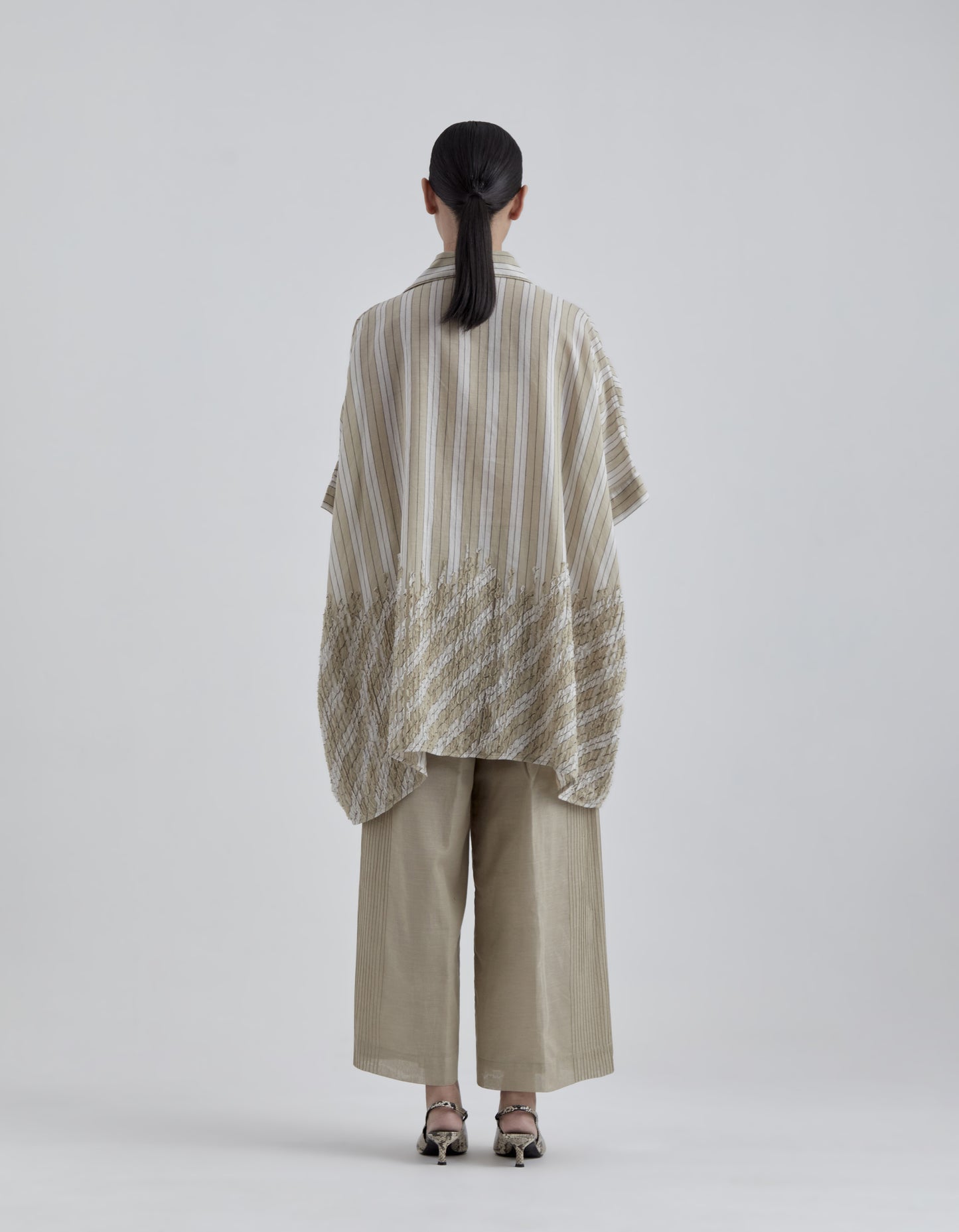 Natural Solid Pintuck Pants