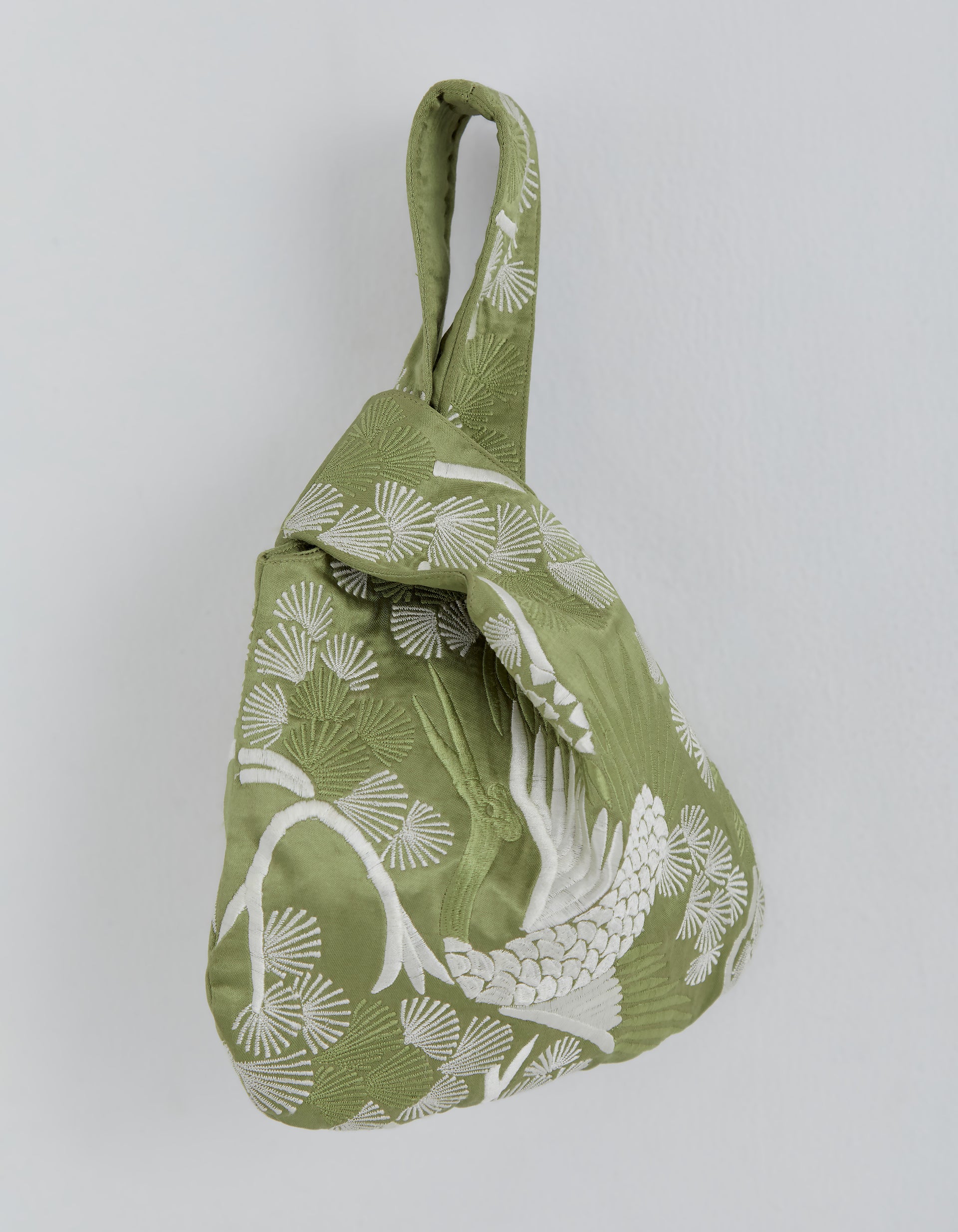 Grass Bird Motif Knot Bag