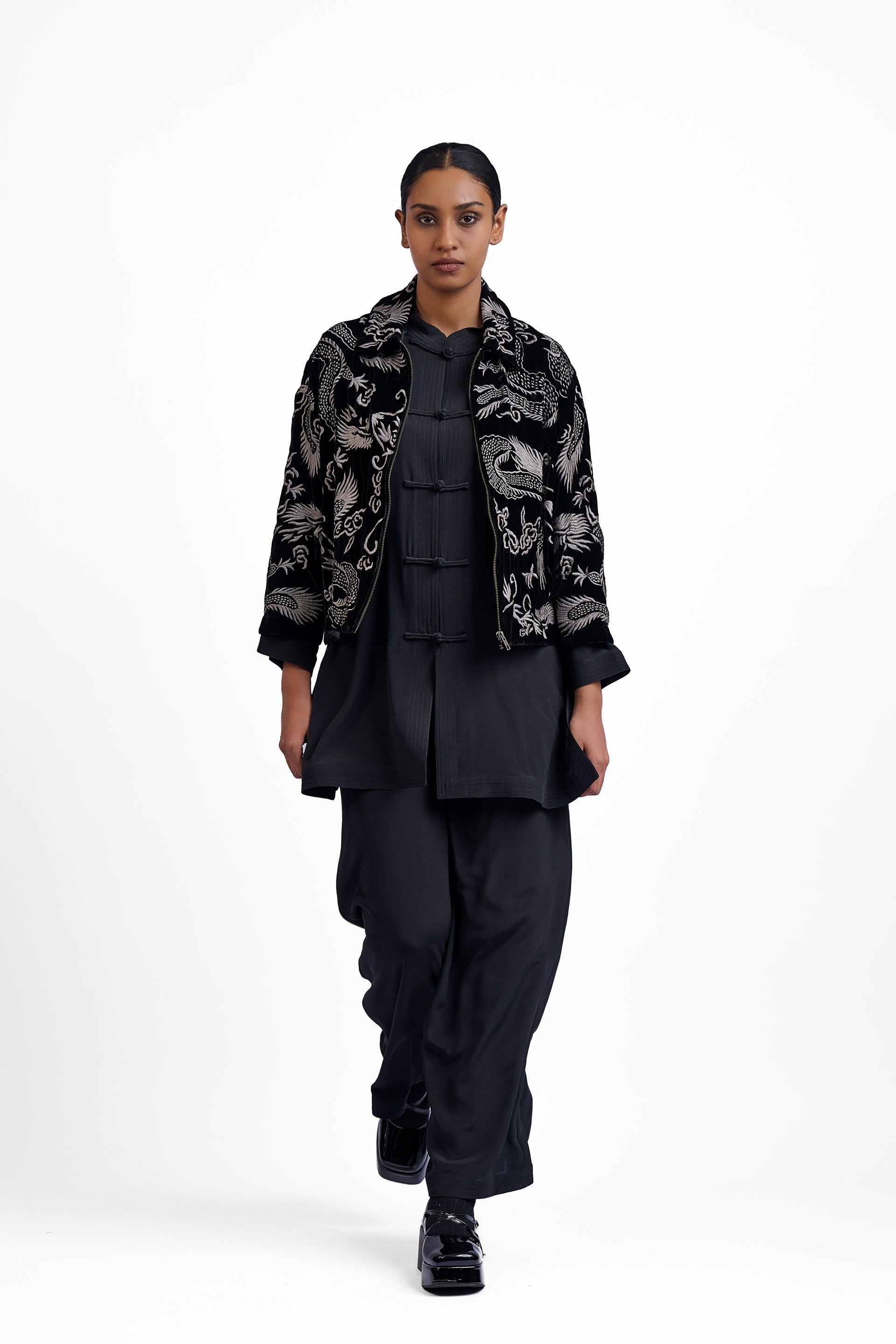 Black Solid Silk Crepe Pants